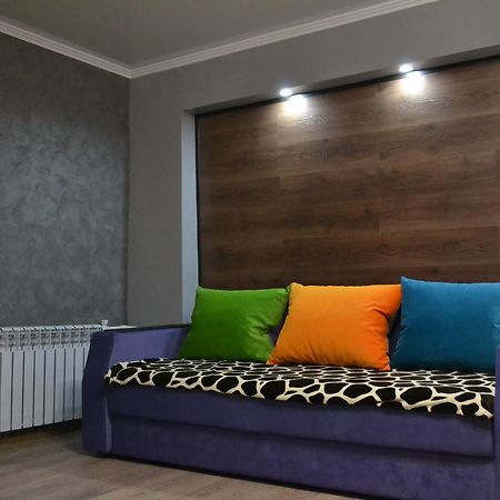 Хай-Тек Апартаменты В Центре По Гоголя51 Karaganda Ngoại thất bức ảnh